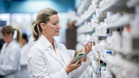 Izvirni Cialis Kako izbrati pravi zdravilo za erektilno disfunkcijo Izvirni Cialis Kako izbrati pravi zdravilo za erektilno disfunkcijo